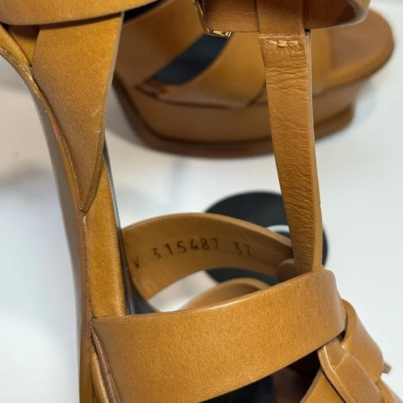 Saint Laurent Tribute Platform Sandals in Amber Smooth Leather. Size 37. - Picture 4 of 4